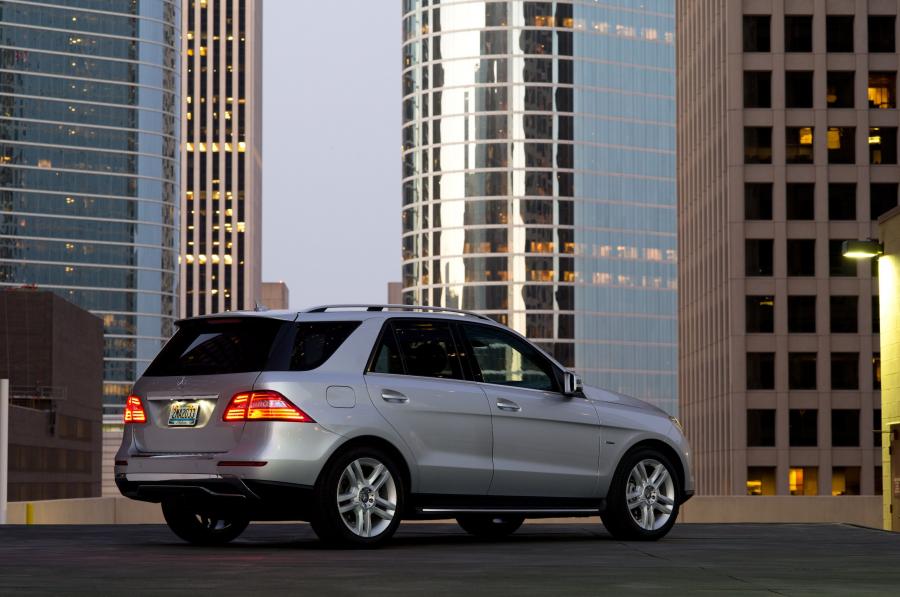  Mercedes-Benz ML-Class 2012 года  (фото 133 из 188)